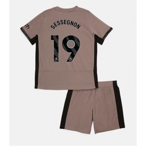 Dětský fotbalový dres Tottenham Hotspur Ryan Sessegnon #19 2023-24 Třetí Krátký Rukáv (+ trenýrky)